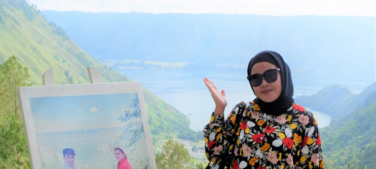 medan ke danau toba berapa jam