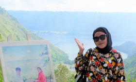 medan ke danau toba berapa jam
