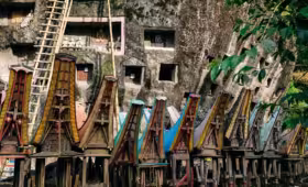 tanah toraja berada di provinsi