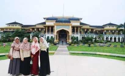 tour medan : Istana Maimun