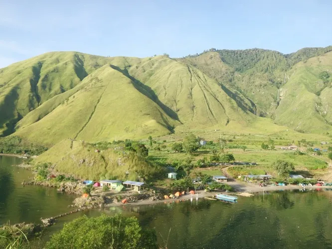 Wisata Danau Toba | Paropo View
