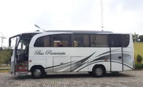 sewa bus pariwisata medan