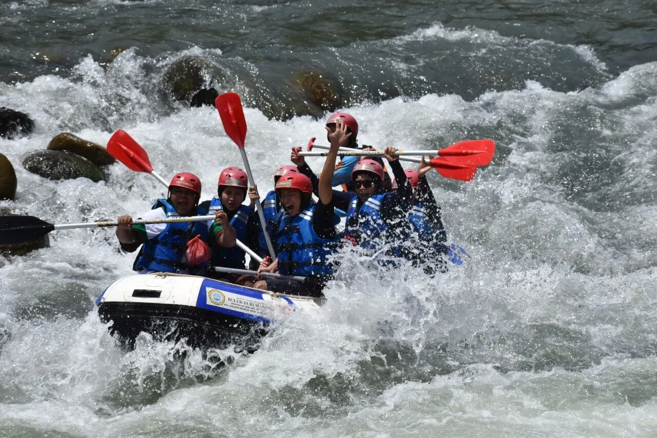 Dokumentasi Rafting di Medan (2)
