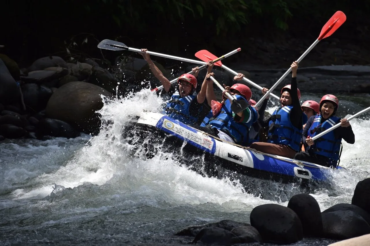 Dokumentasi Rafting di Medan (4)