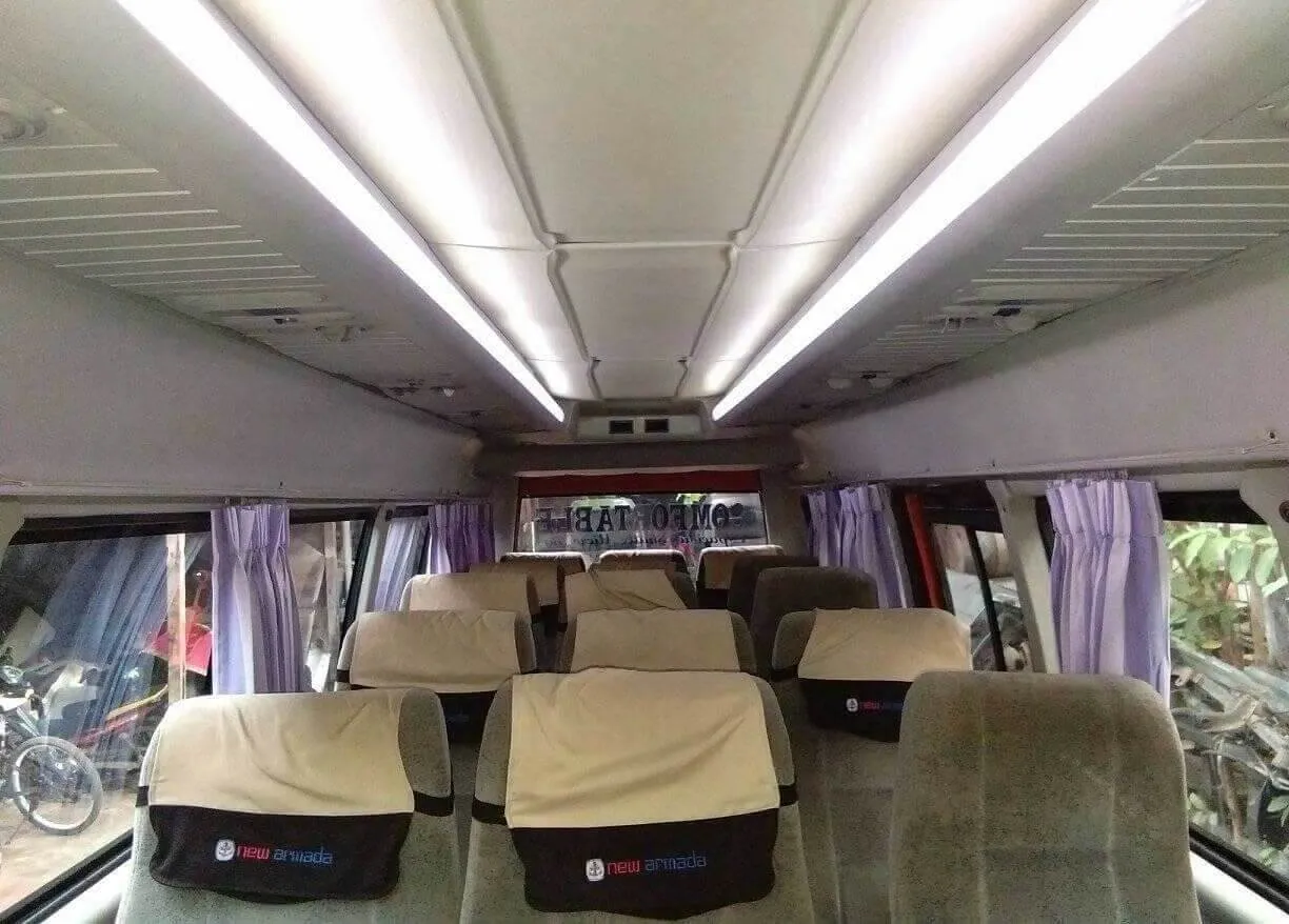 Interior Rental Sewa Long Elf Medan