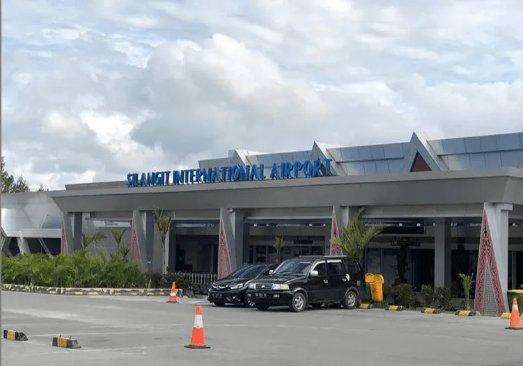 Silangit Air Port - tour danau toba murah (1)