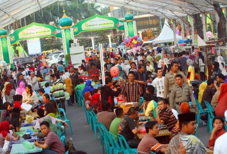 Ramadan-Fair-Medan- Tradisi Ramadhan