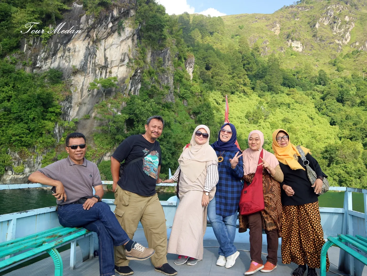 Foto Danau Toba : Batu Gantung