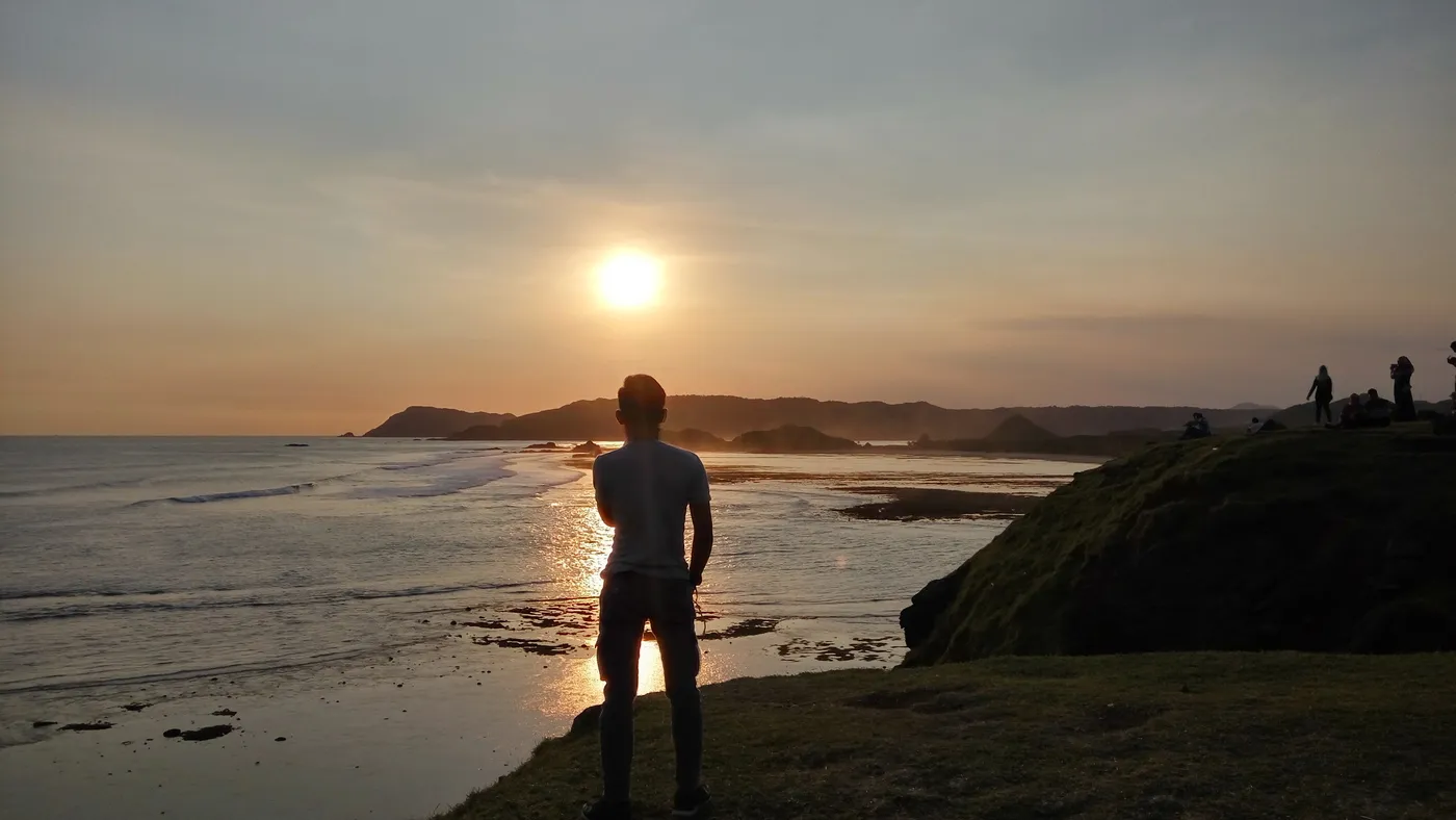 Wisata Halal Indonesia Bukit Merese Lombok