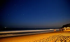 Luna Beach Club Pengalaman Unik Di Pantai Yang Memukau